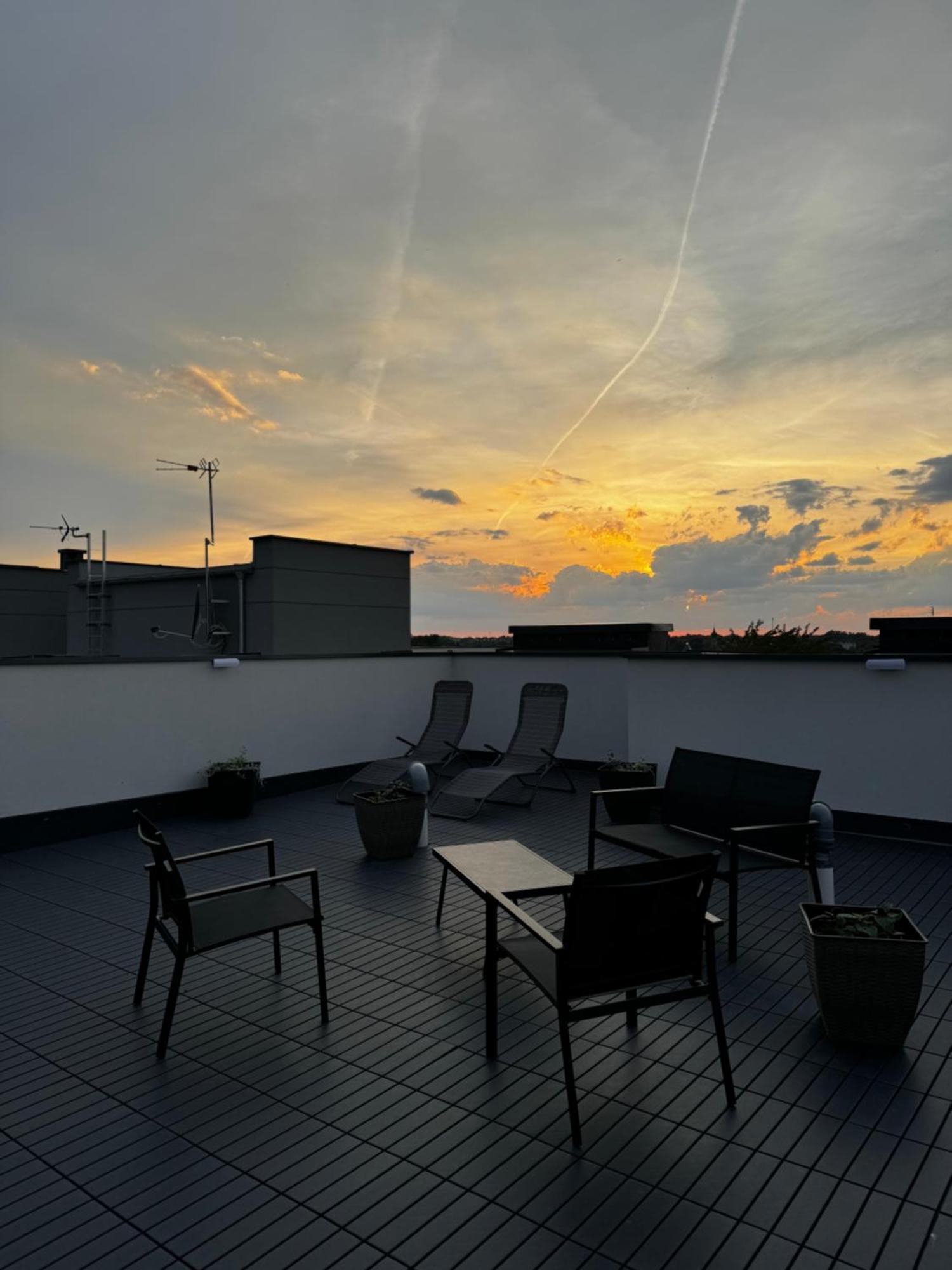 Apartament Z Tarasem 23 Boleslawiec  Esterno foto